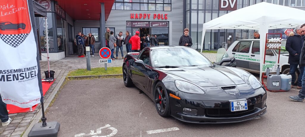 Chevrolet Corvette au rassemblement Pôle Collection de mars 2023