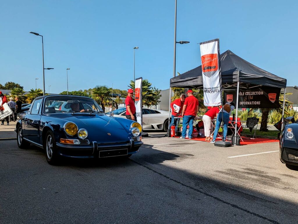 Porsche 911 sur le rassemblement Pôle Collection du mois d'octobre 2023