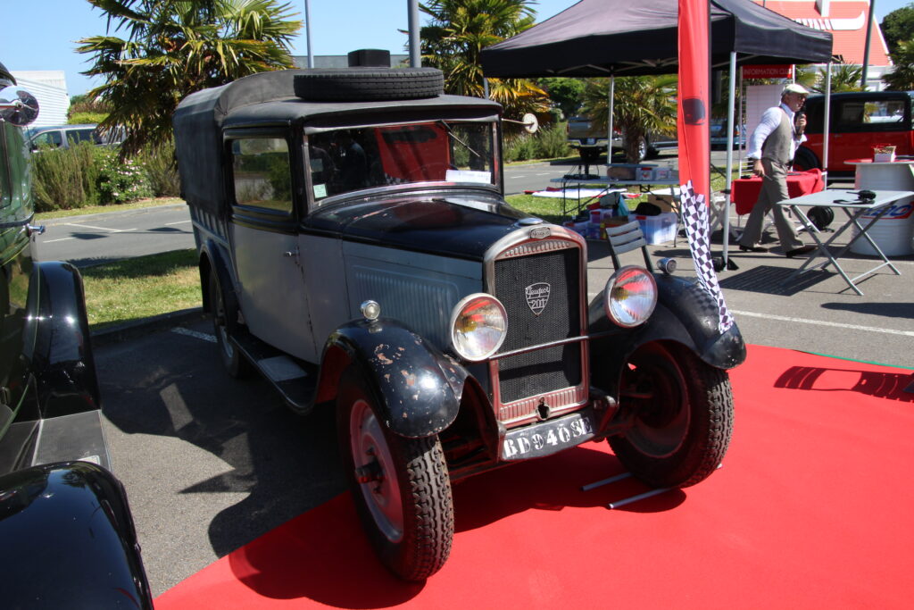 Peugeot 201 Boulangère